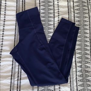 Old Navy Fitted Active Legging with Mesh Detail